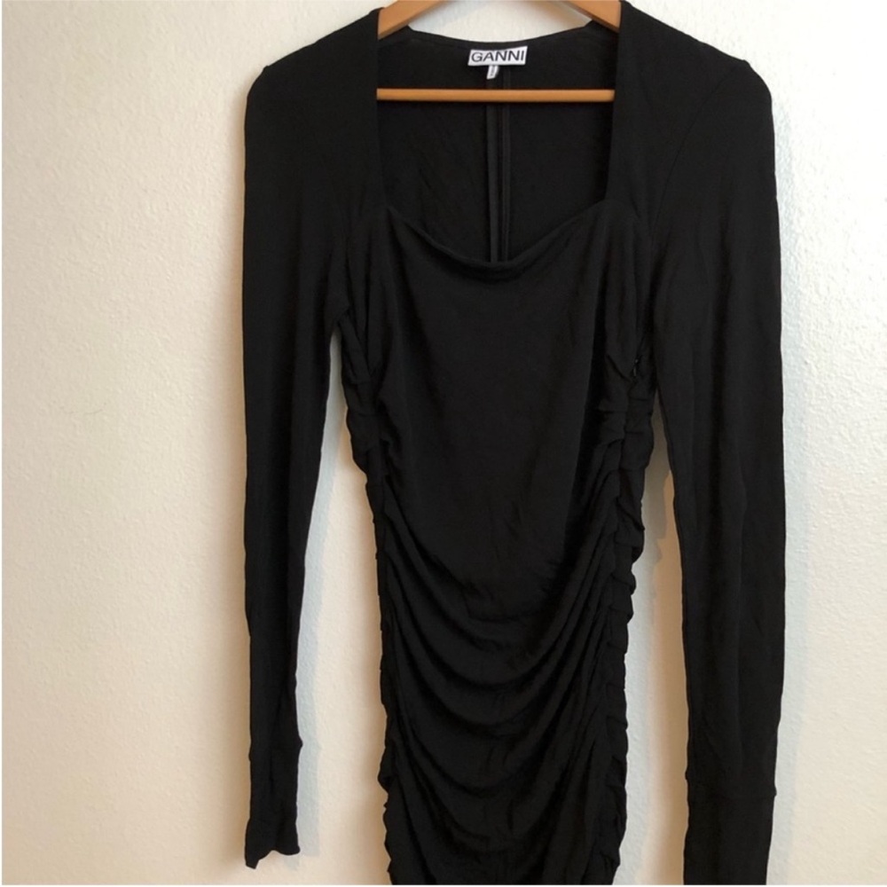 GANNI Ruched crepe midi dress - Picture 6 of 16